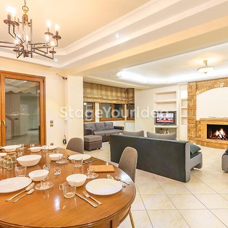 Luxury Appartment, Only 7 Minutes From Thessaloniki Airport And 15 Minutes From City Center ,For 8-23 People Also For Gatherings And Parties Neon Rysion Exterior foto