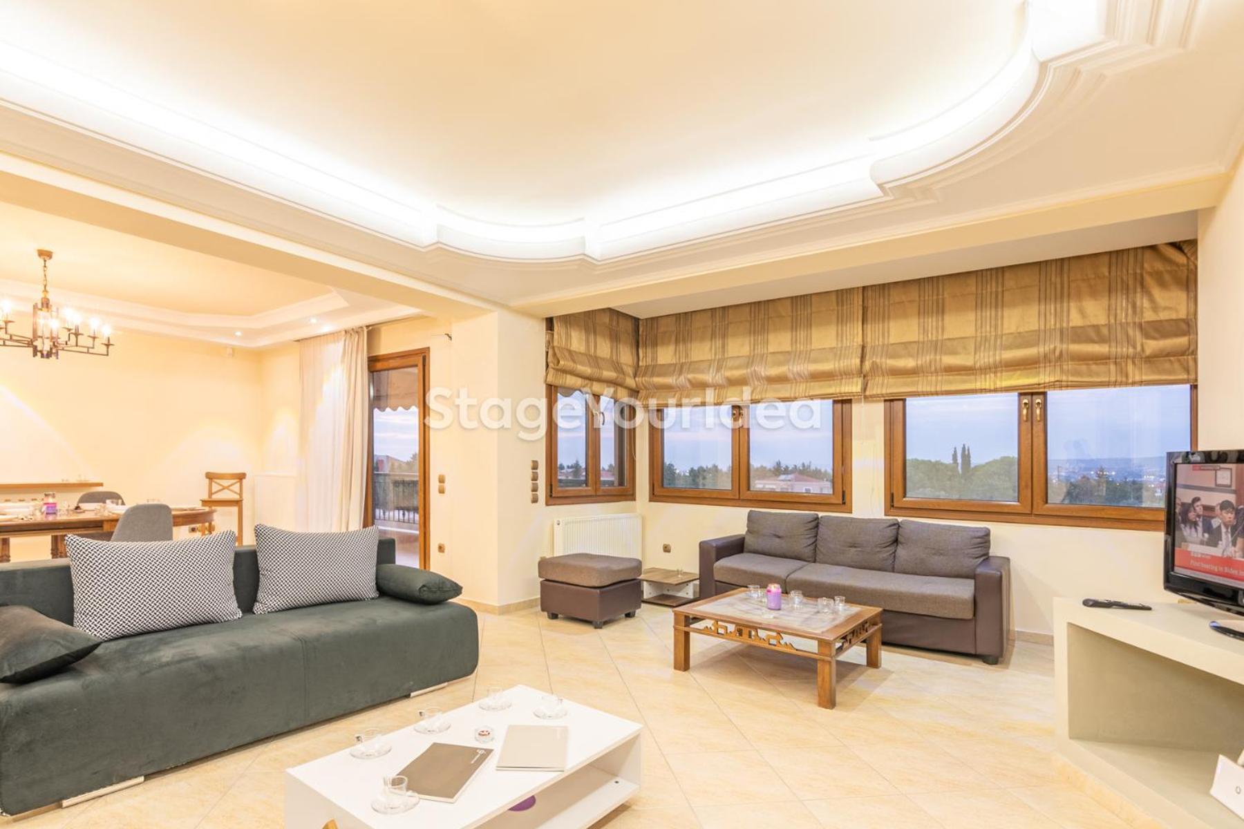 Luxury Appartment, Only 7 Minutes From Thessaloniki Airport And 15 Minutes From City Center ,For 8-23 People Also For Gatherings And Parties Neon Rysion Exterior foto